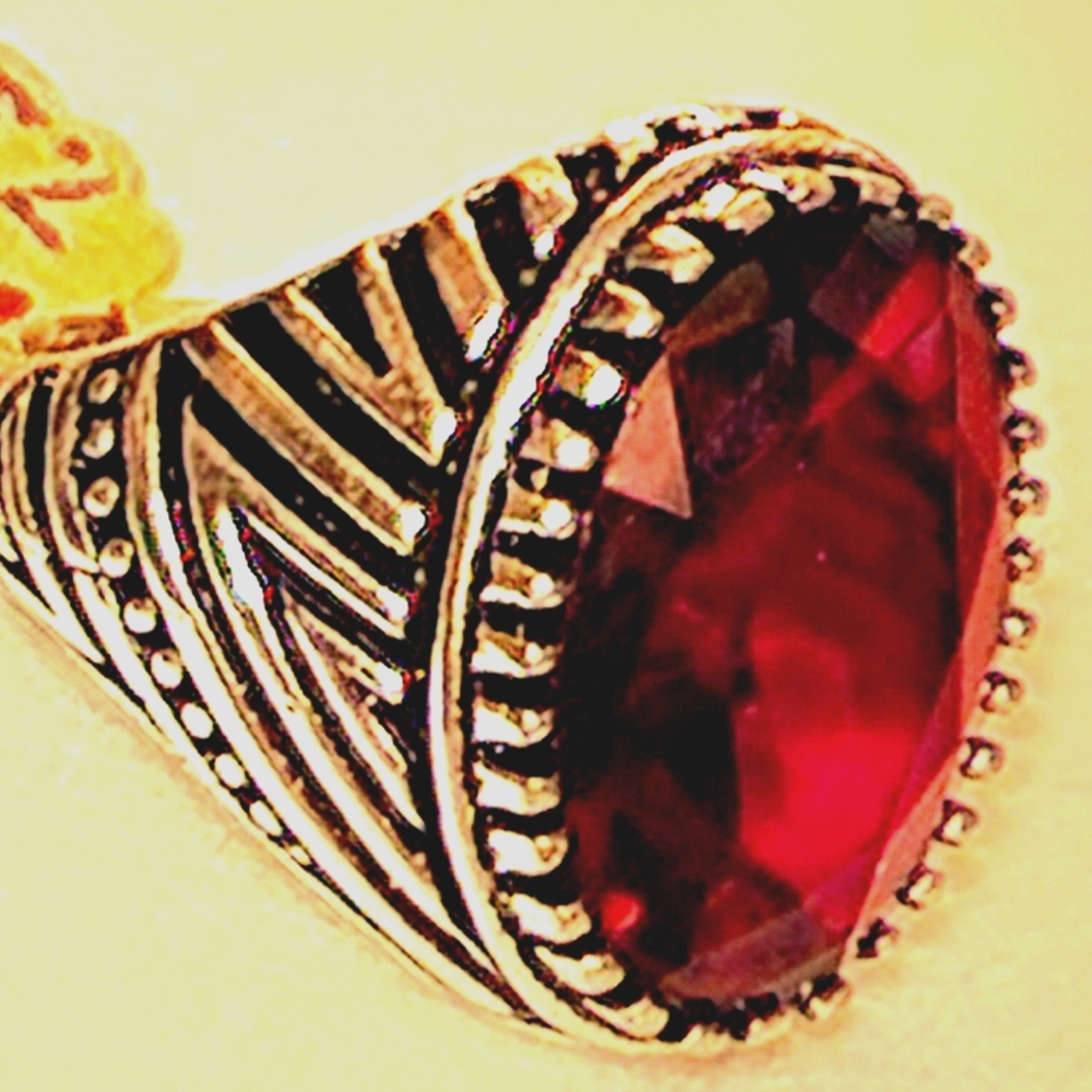 Huge,Super-Chunky, Dark Red, Faceted CZ Ring.The Setting Has A Beautiful Design.